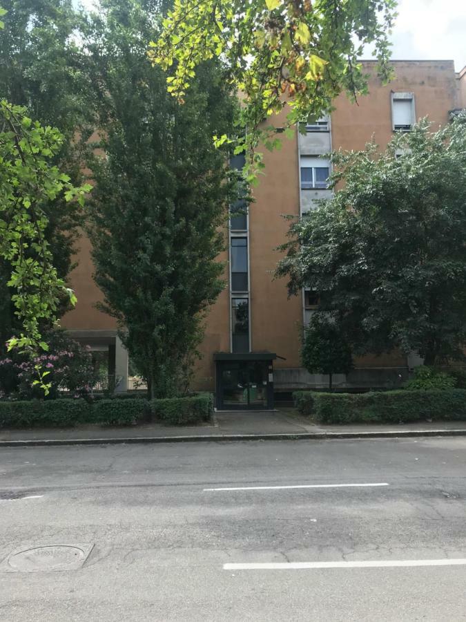 בולוניה B&B Appartamento Anna מראה חיצוני תמונה